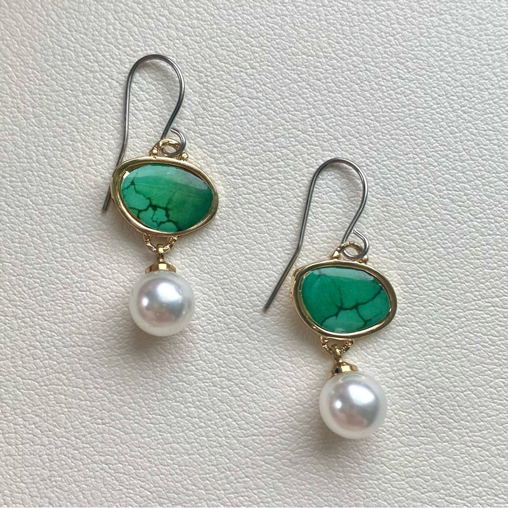 Elegant Green and Pearl Drop Earrings